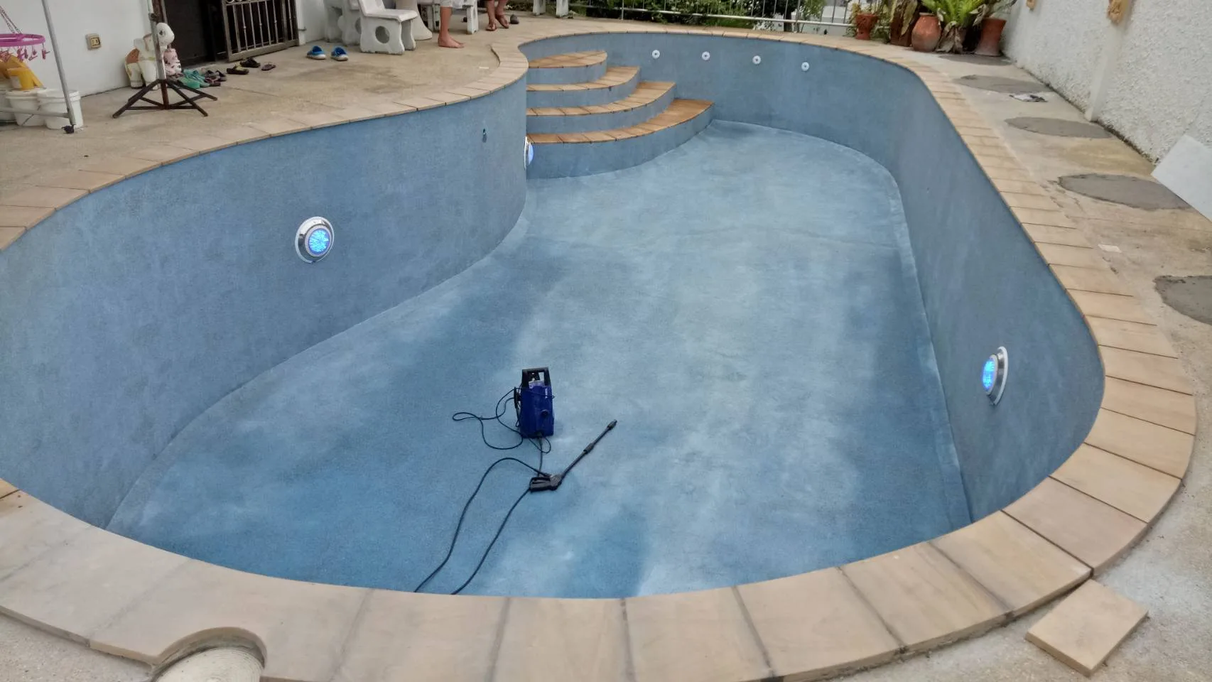 Pool finish in a completed pool — view 32