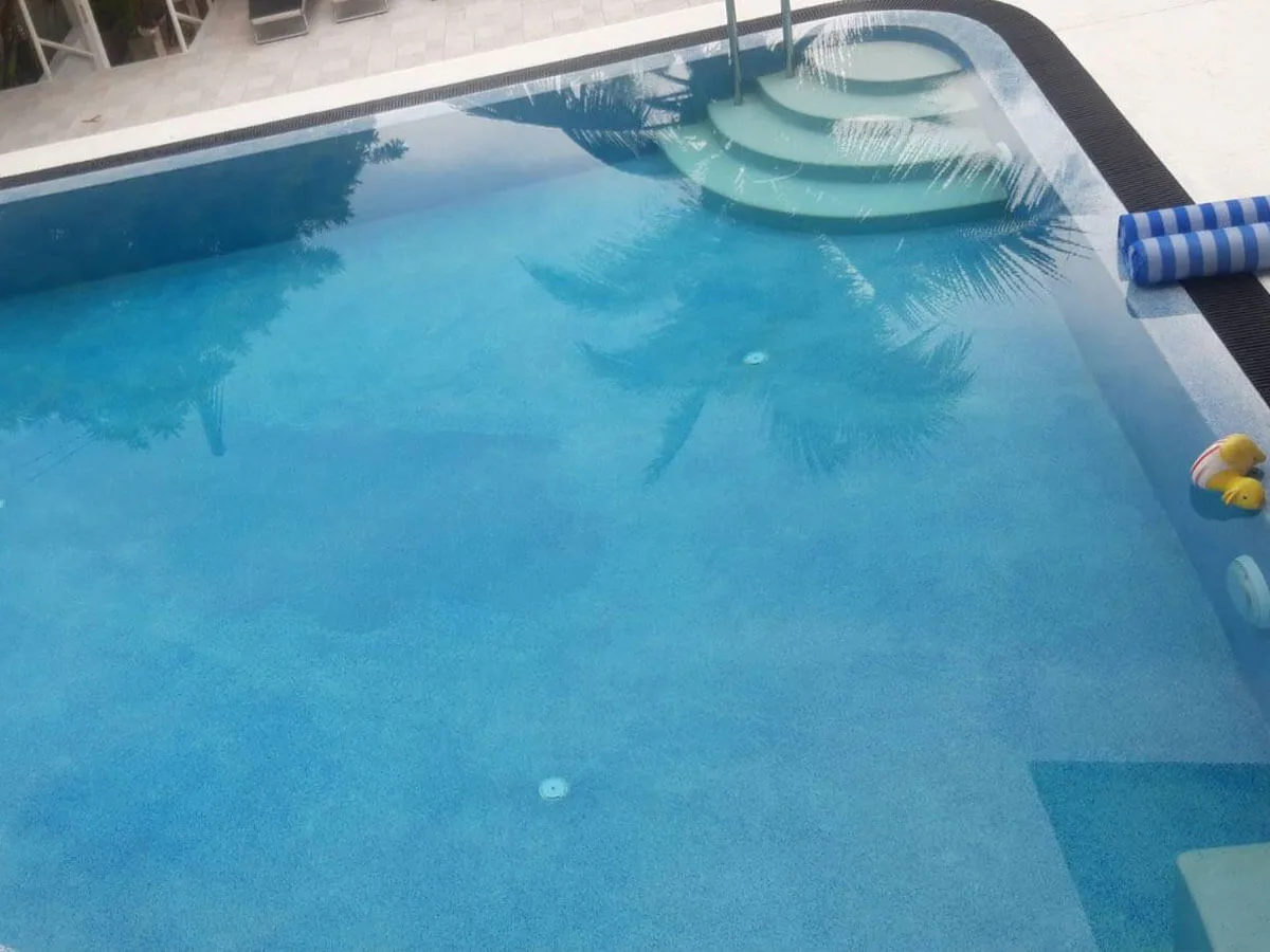 Pool finish in a completed pool — view 2