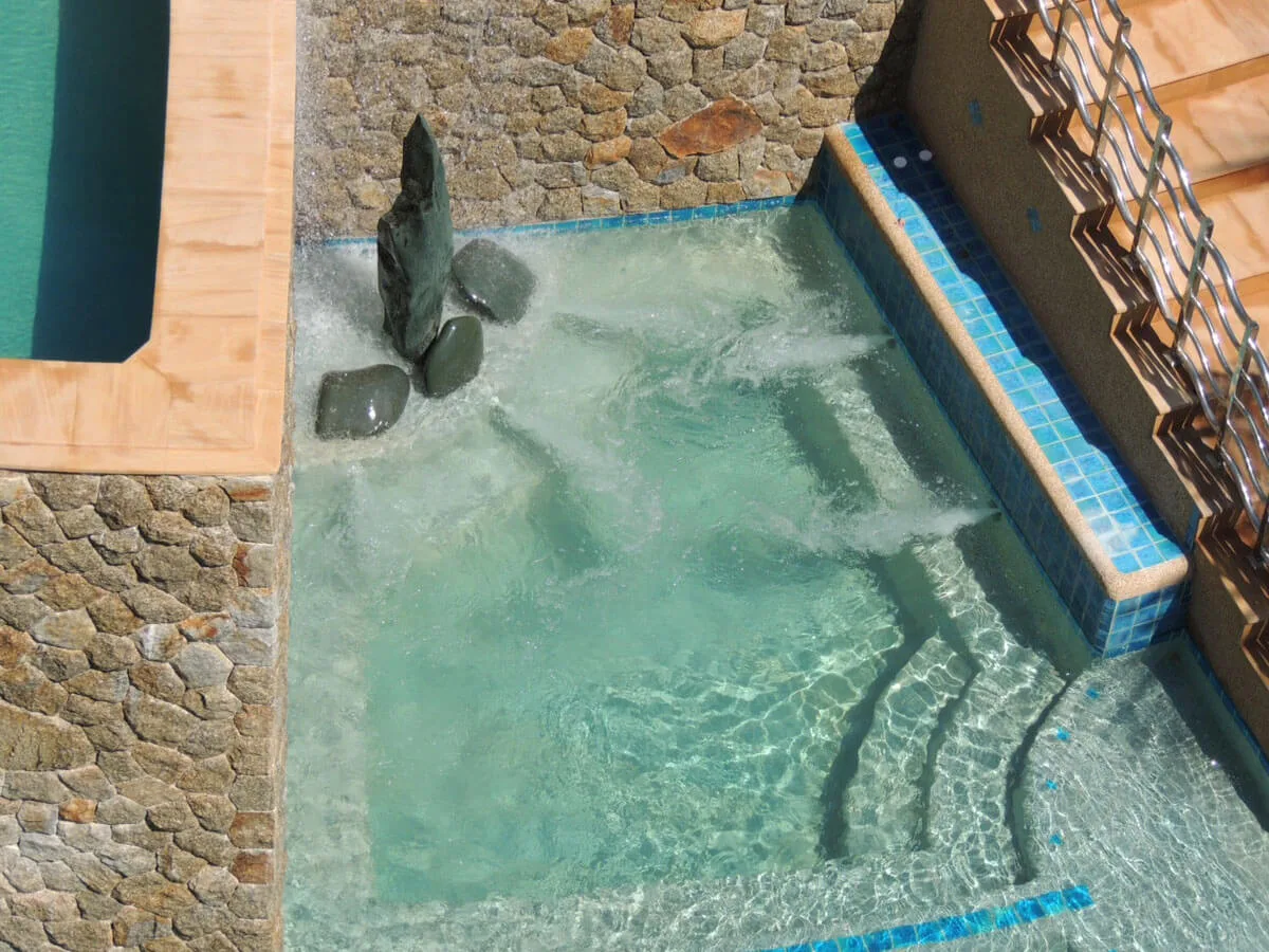 Pool finish in a completed pool — view 19