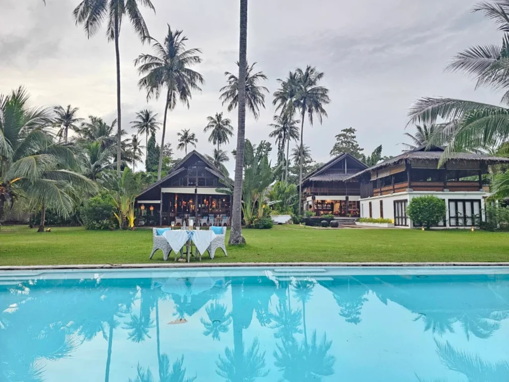 Koyao Island Resort — pool and material details — view 2