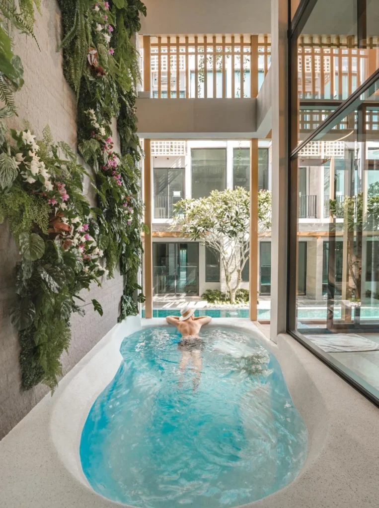 Daylight on the bathing pool at Shan Villa Sukhumvit